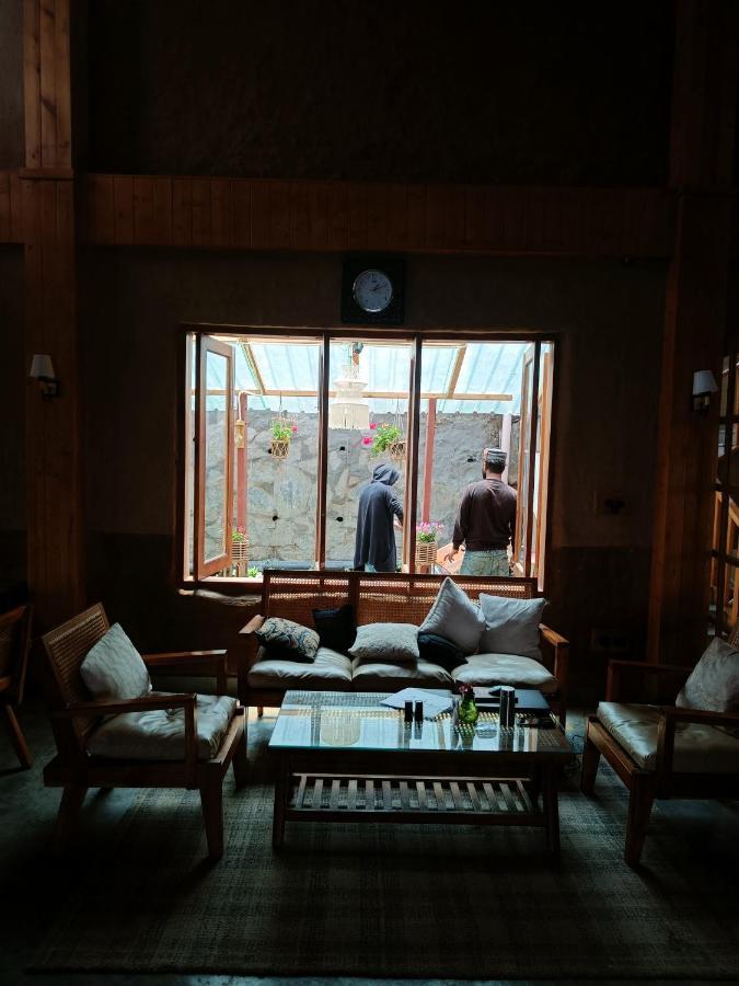 Sugar Cube Retreat Hostel Шимла Екстериор снимка